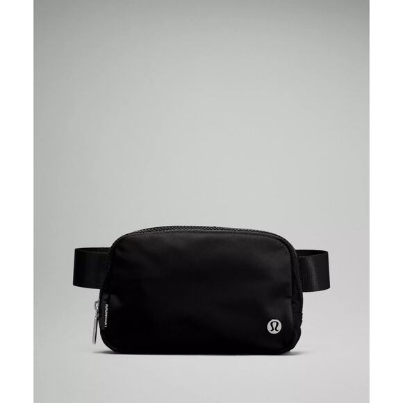 Lululemon Handbags - Lululemon Everywhere Belt Bag 1L Black